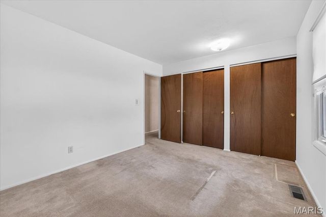 908 Dutch Mill Drive, Ballwin, MO 63011