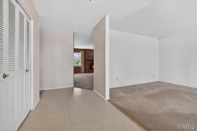 908 Dutch Mill Drive, Ballwin, MO 63011