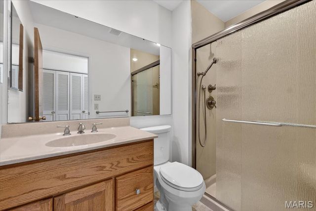 908 Dutch Mill Drive, Ballwin, MO 63011