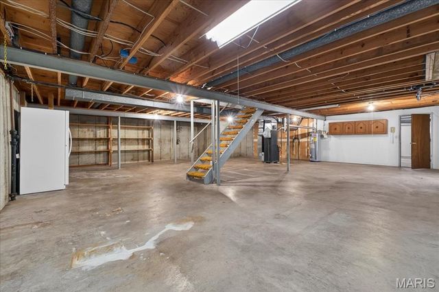 908 Dutch Mill Drive, Ballwin, MO 63011