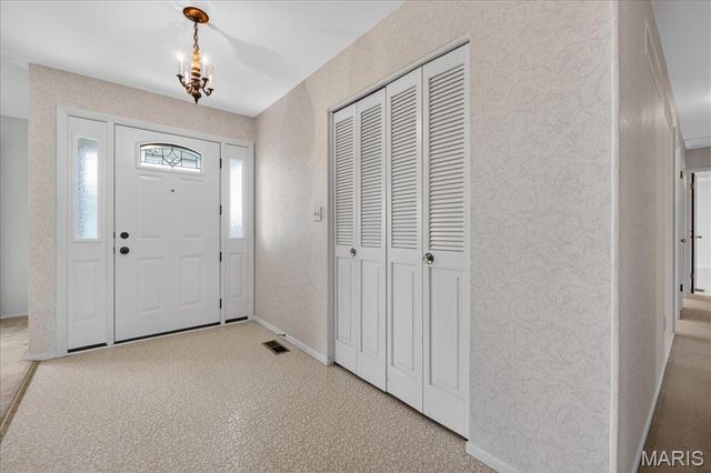 908 Dutch Mill Drive, Ballwin, MO 63011