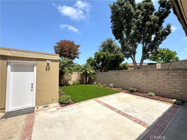 18229 Olympic Court, Fountain Valley, CA 92708