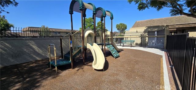 18229 Olympic Court, Fountain Valley, CA 92708
