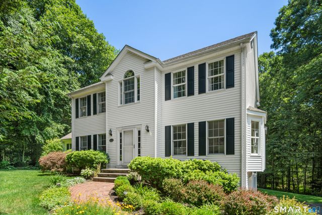 15 Rose Lane, Newtown, CT 06482