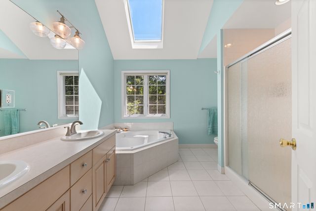 15 Rose Lane, Newtown, CT 06482