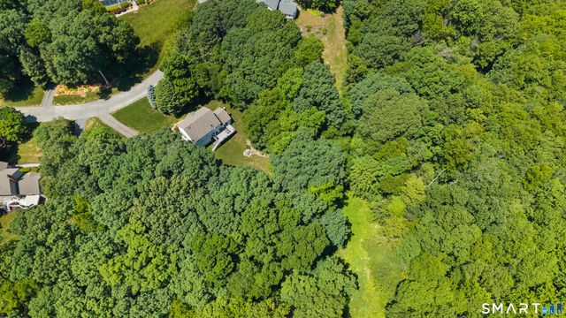 15 Rose Lane, Newtown, CT 06482
