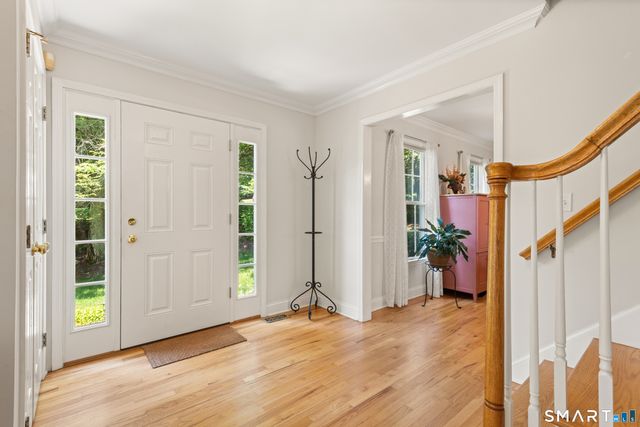 15 Rose Lane, Newtown, CT 06482