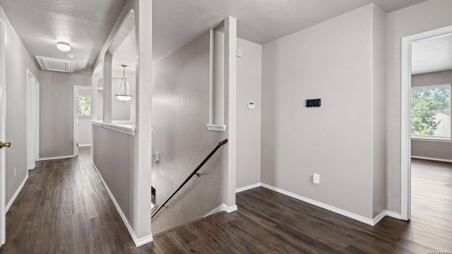 737 Fountain Gate, Cibolo, TX 78108