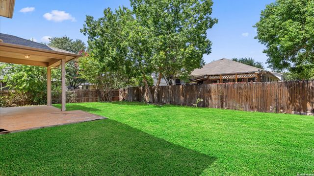 737 Fountain Gate, Cibolo, TX 78108
