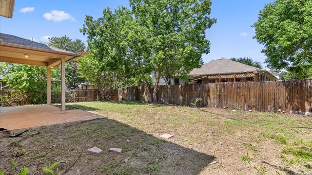 737 Fountain Gate, Cibolo, TX 78108