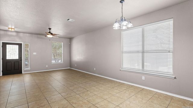737 Fountain Gate, Cibolo, TX 78108