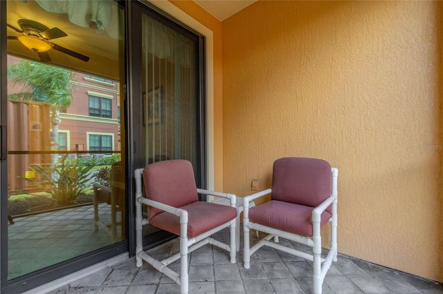 2749 VIA CIPRIANI 1010B, Clearwater, FL 33764