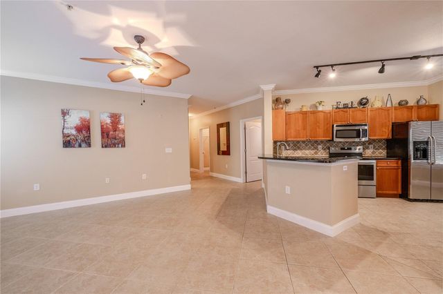 2749 VIA CIPRIANI 1010B, Clearwater, FL 33764