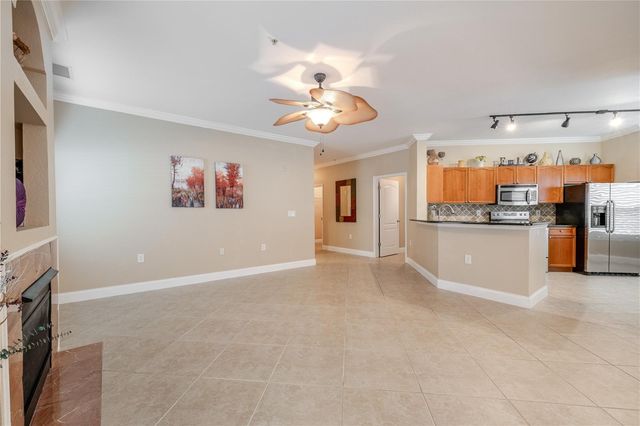 2749 VIA CIPRIANI 1010B, Clearwater, FL 33764