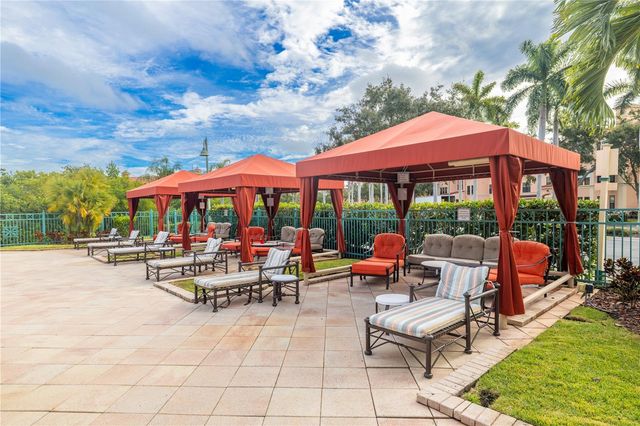 2749 VIA CIPRIANI 1010B, Clearwater, FL 33764