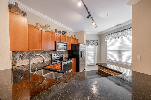 2749 VIA CIPRIANI 1010B, Clearwater, FL 33764