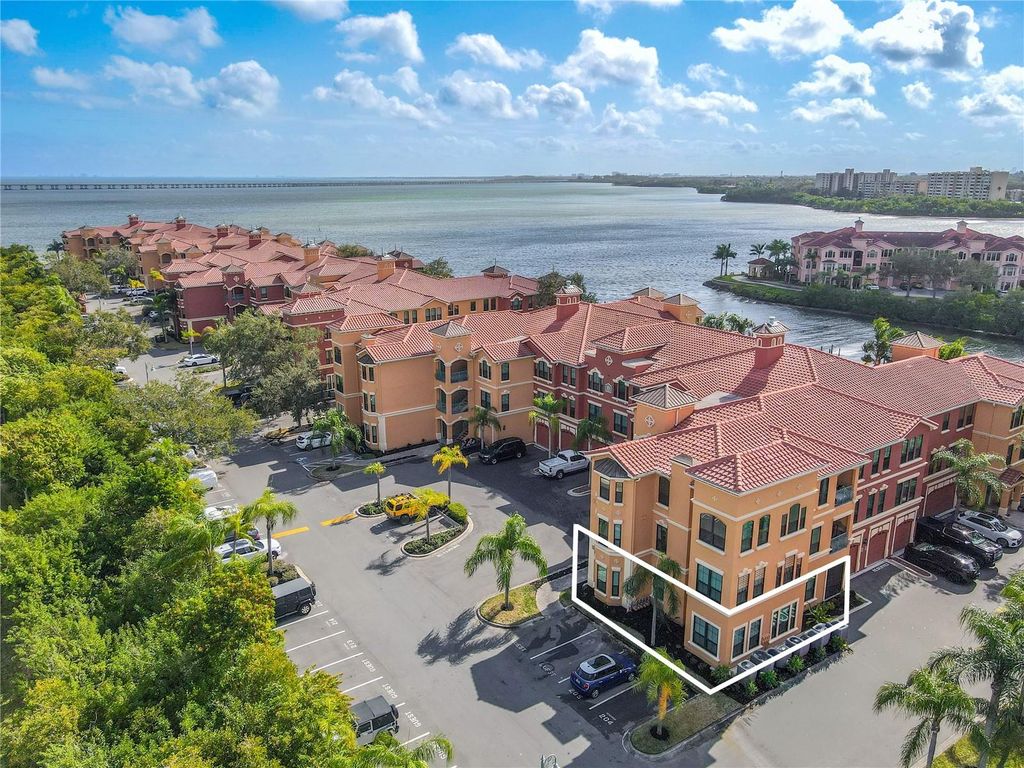 2749 VIA CIPRIANI 1010B, Clearwater, FL 33764
