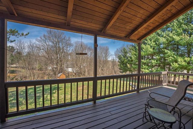 S1509 Canary Court, La Valle, WI 53941