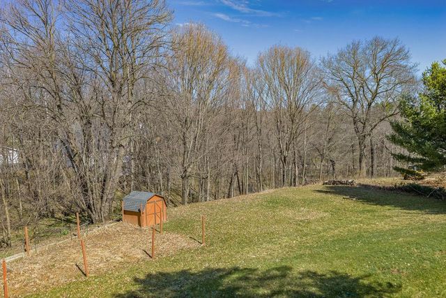 S1509 Canary Court, La Valle, WI 53941