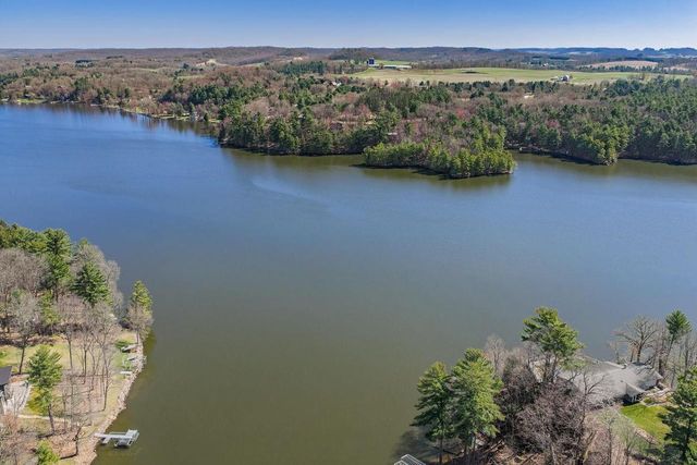 S1509 Canary Court, La Valle, WI 53941