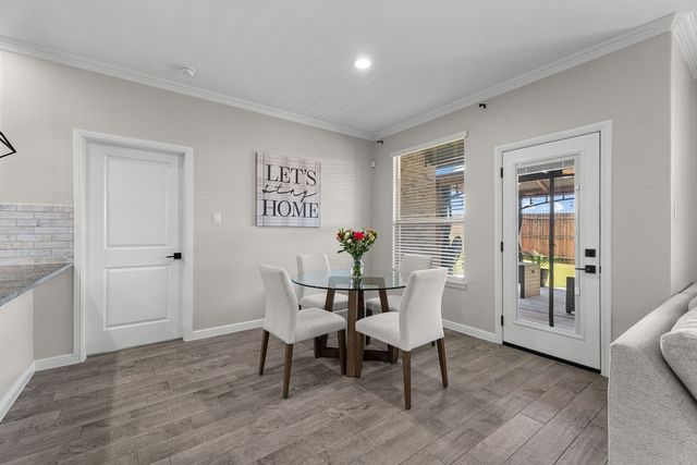 124 Wagon Mound, Waxahachie, TX 75167