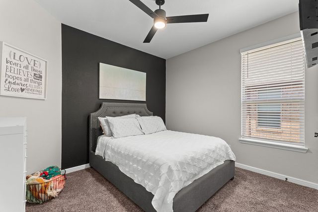 124 Wagon Mound, Waxahachie, TX 75167