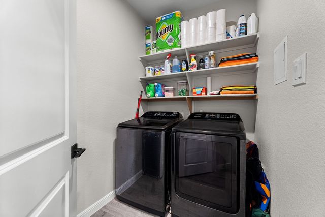 124 Wagon Mound, Waxahachie, TX 75167