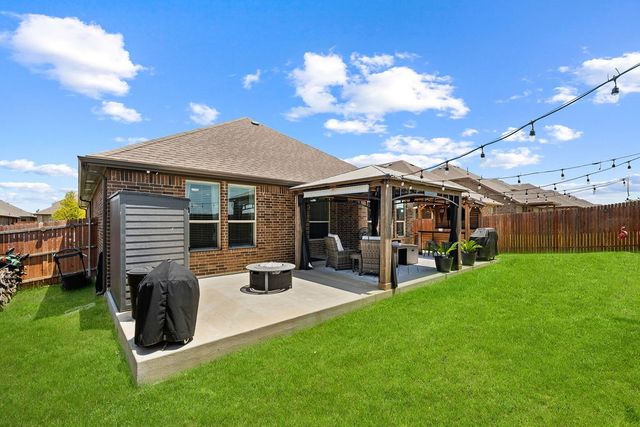 124 Wagon Mound, Waxahachie, TX 75167