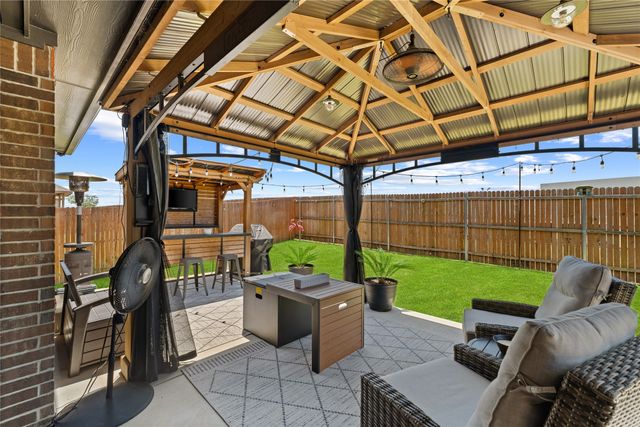 124 Wagon Mound, Waxahachie, TX 75167