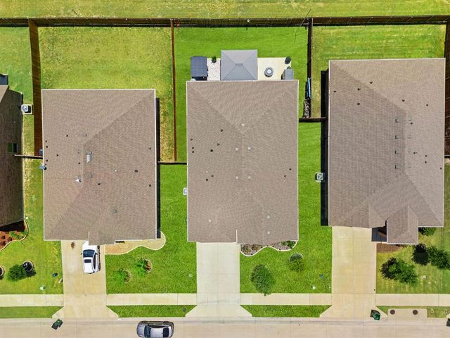 124 Wagon Mound, Waxahachie, TX 75167