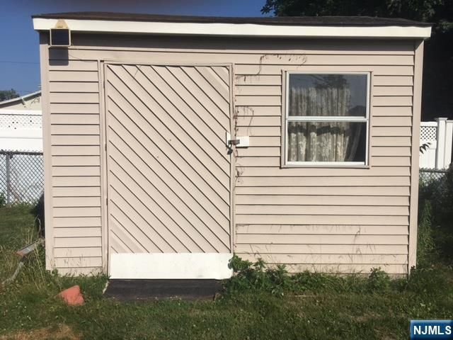 633 Totowa Road, Totowa, NJ 07512