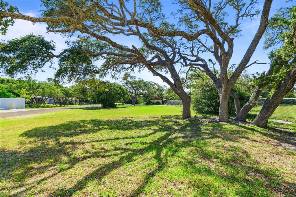 2220 Hwy 35 N, Rockport, TX 78382 — photo 3