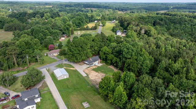 1002 Ramseur Road, Bessemer City, NC 28016