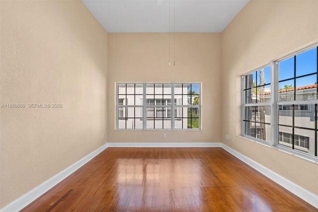 9725 Bay Harbor Ter 24, Bay Harbor Islands, FL 33154