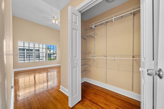 9725 Bay Harbor Ter 24, Bay Harbor Islands, FL 33154