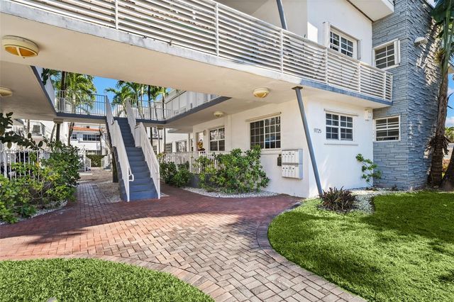 9725 Bay Harbor Ter 24, Bay Harbor Islands, FL 33154