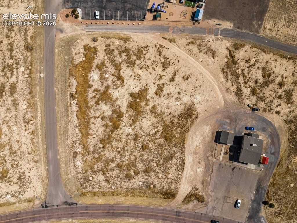 20 W Hahns Peak Avenue, Pueblo West, CO 81007 — photo 2