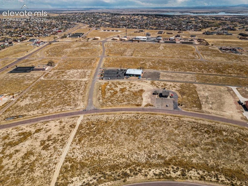 20 W Hahns Peak Avenue, Pueblo West, CO 81007 — photo 3