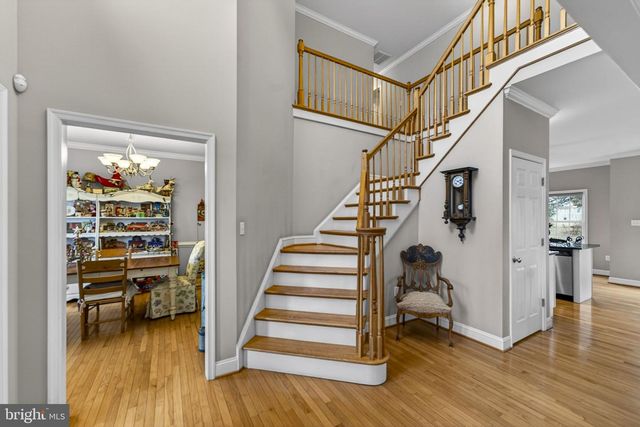 17 SHAMROCK LN, Charles Town, WV 25414