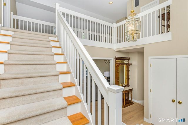 9 Brooks Lane, Essex, CT 06442