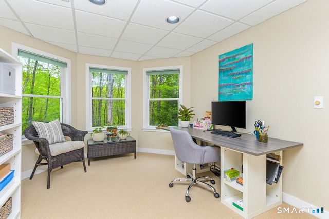 9 Brooks Lane, Essex, CT 06442