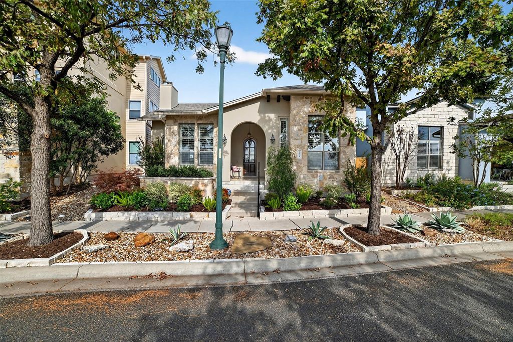 2624 Tom Miller ST, Austin, TX 78723