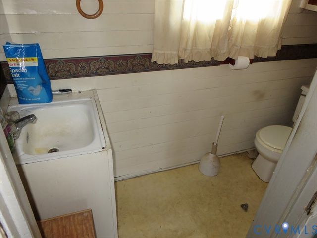 18 N Grove Ave, Henrico, VA 23075
