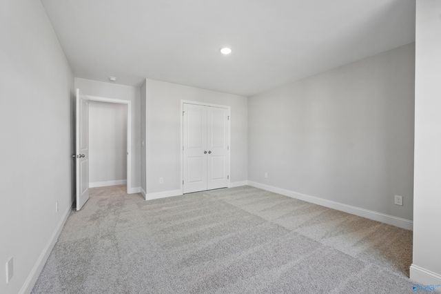 1745 Stampede Circle 37, Huntsville, AL 35803