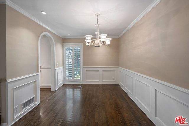 17099 Palisades Circle, Pacific Palisades (los Angeles), CA 90272