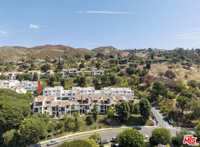 17099 Palisades Circle, Pacific Palisades (los Angeles), CA 90272