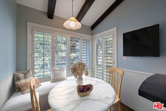 17099 Palisades Circle, Pacific Palisades (los Angeles), CA 90272