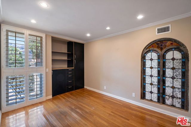 17099 Palisades Circle, Pacific Palisades (los Angeles), CA 90272