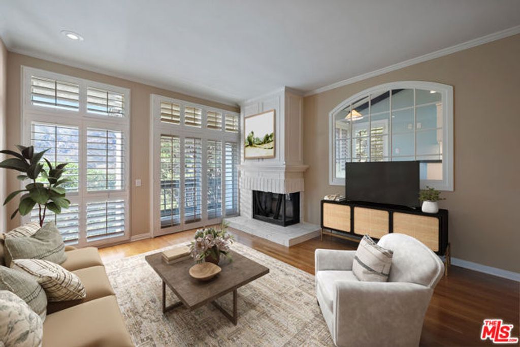 17099 Palisades Circle, Pacific Palisades (los Angeles), CA 90272