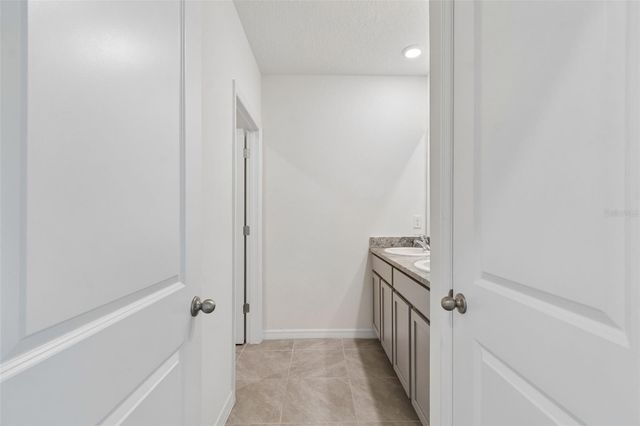 8454 ENDER HILLS DRIVE, Wesley Chapel, FL 33545
